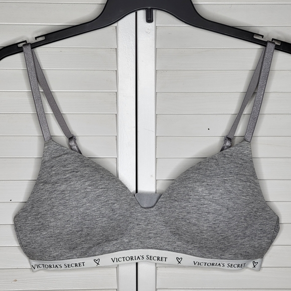 Victoria's Secret T-Shirt Lightly Lined Wireless Bra Heathered Gray PLUS 38B EUC - Picture 2 of 12